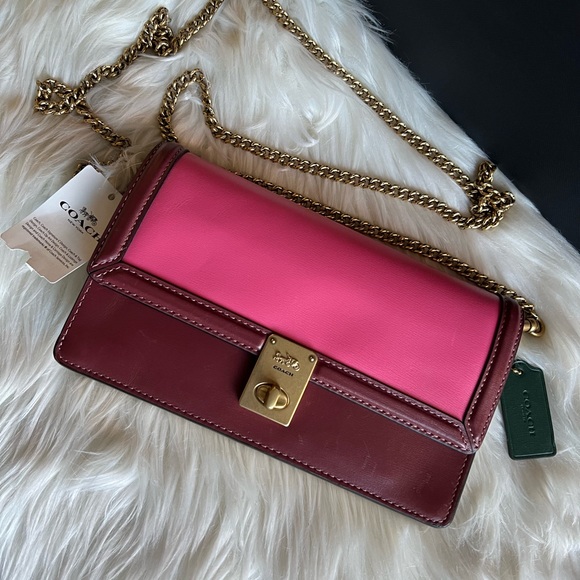 889 - Coach Hutton Clutch in Colorblock - Picture 3 of 14